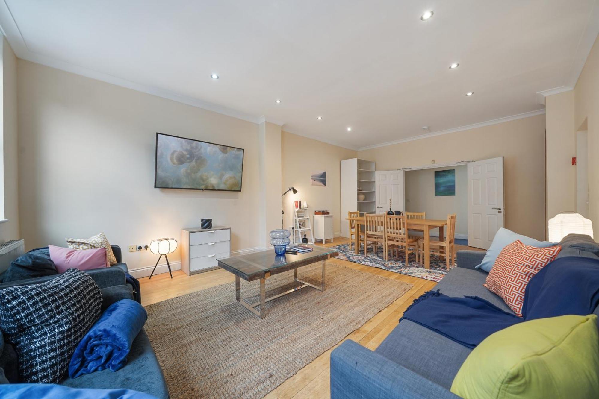 The Chic Townhouse In Kings Cross!!! 3 Floors Apartment London Ngoại thất bức ảnh