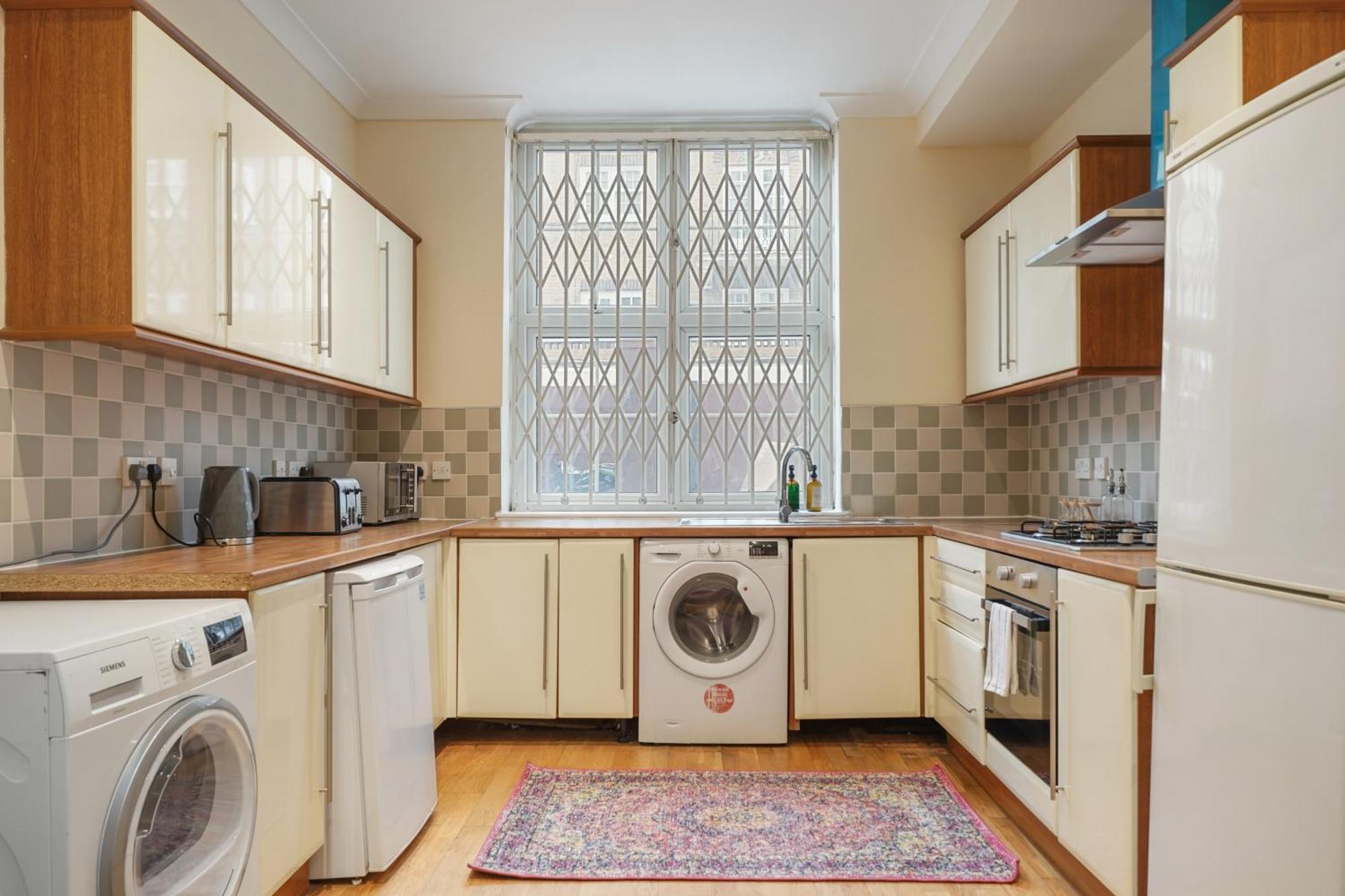The Chic Townhouse In Kings Cross!!! 3 Floors Apartment London Ngoại thất bức ảnh